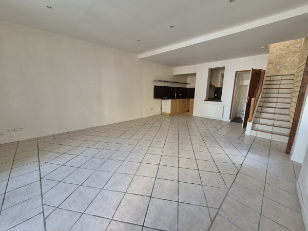 Offres de vente Maison de village Rozay-en-Brie 77540